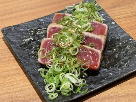 Negima (green onion and tuna)