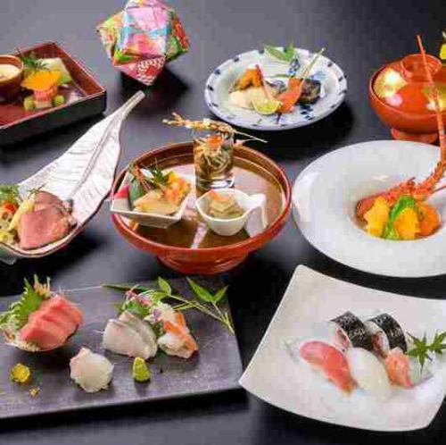 ご家族、お仲間との大切な日に「みやびの会席」はいかがでしょうか？人数に応じた個室をご用意できます。