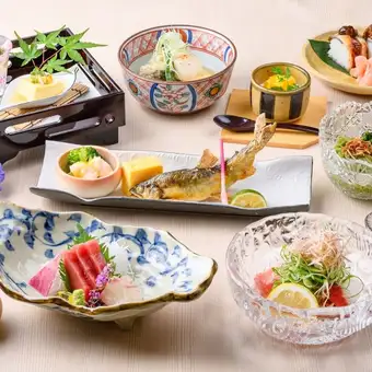【旬の味覚を気軽に楽しむ会席】季節の会席「葵」〈120分飲み放題付・L.O.15分前〉