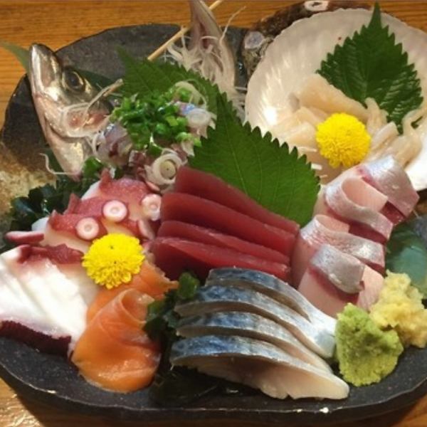 Excellent freshness! << Sashimi platter (1 serving) >> * Available from 2 servings