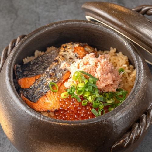 [Clay pot] Salmon and crab salmon roe