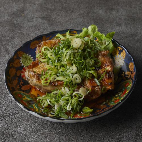 鶏ももの大判！！炙り焼き　ねぎポン酢