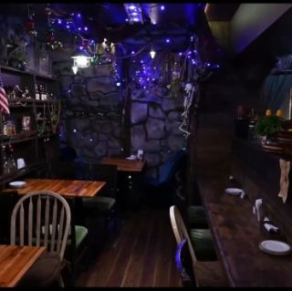 当店は6名様から最大20名様まで貸切も可能です◎ワイルドな樽ジョッキや特製のカクテルを片手に、仲間たちと素晴らしい時間をお過ごしください！特別な日にもぴったりです♪