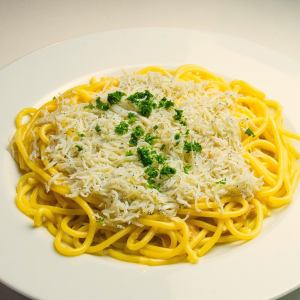 あさり、しらすの白ワインソース