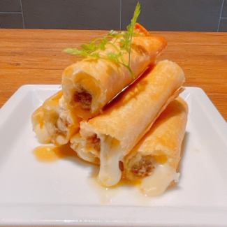 チーズタキートス～メキシコ風揚げ春巻き～