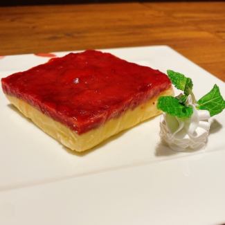 イチゴのカタラーナ　