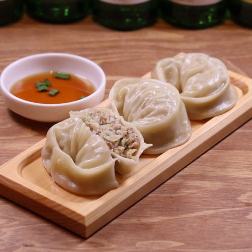 ★韓国式餃子専門★