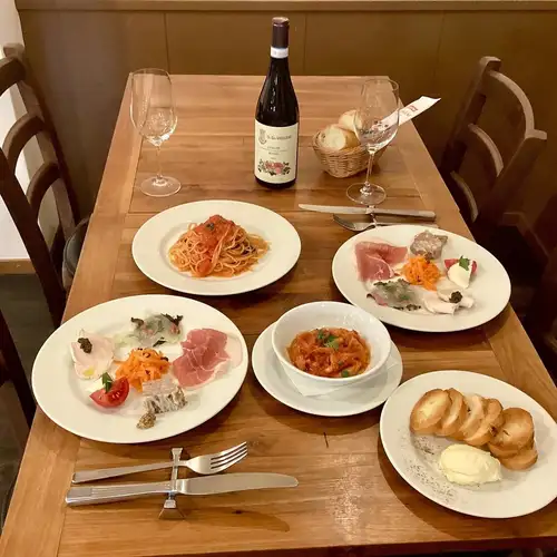 <歓送迎会やデートにも>【飲み放題付きセット】前菜盛り合わせやパスタなど全9品+ワイン飲み放題♪