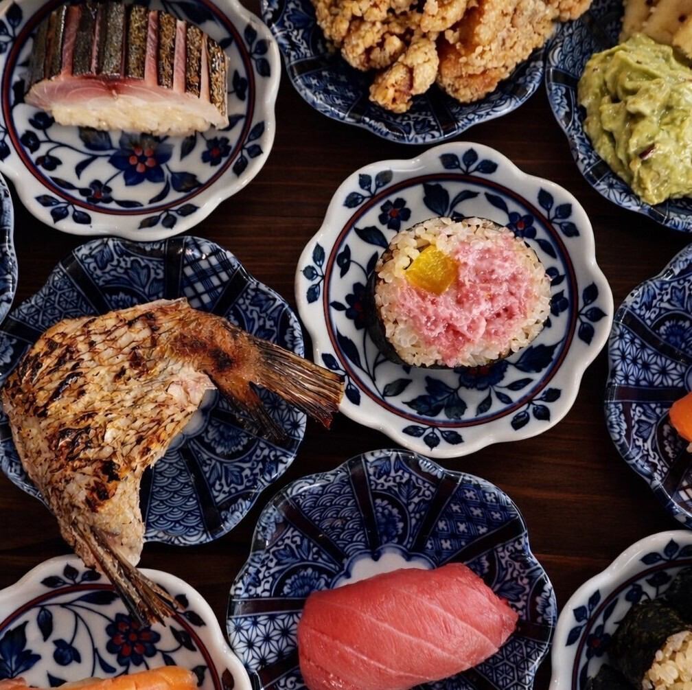 烏丸御池徒歩5分◎100円~寿司が楽しめる立ち飲み居酒屋