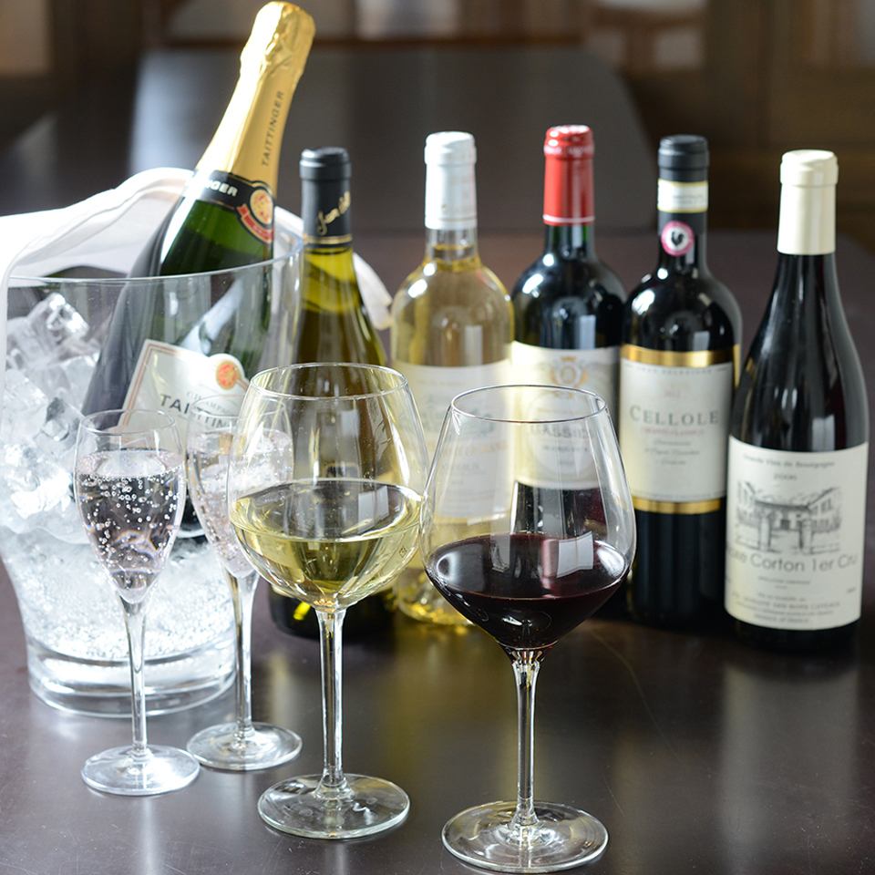 イタリアのプレミアムビール「ぺローニ」付き飲み放題になります