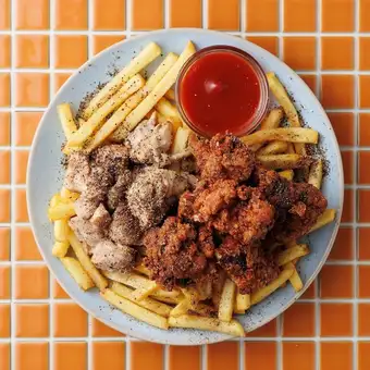 D [3-hour all-you-can-drink draft beer] Silky chicken & potato all-you-can-eat girls' night out ◎ 7 dishes in total [5500 → 4400 yen]