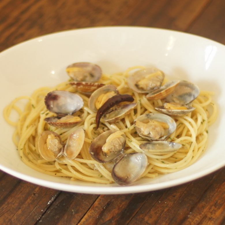 Vongole Rosso or Bianco