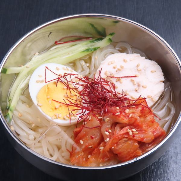 盛岡冷麺、韓国冷麺、ビビン麺