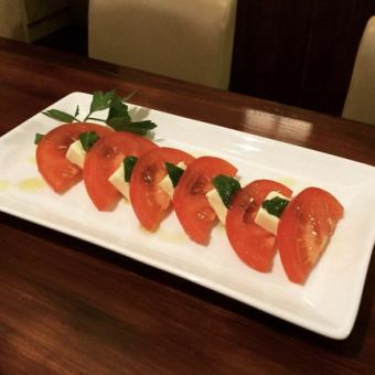 フレッシュトマトのカプレーゼ