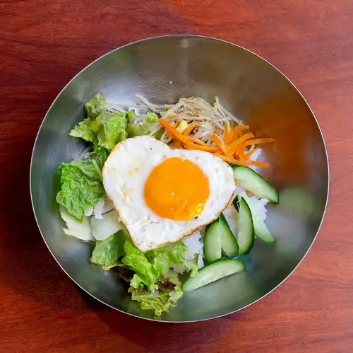 蔬菜拌飯