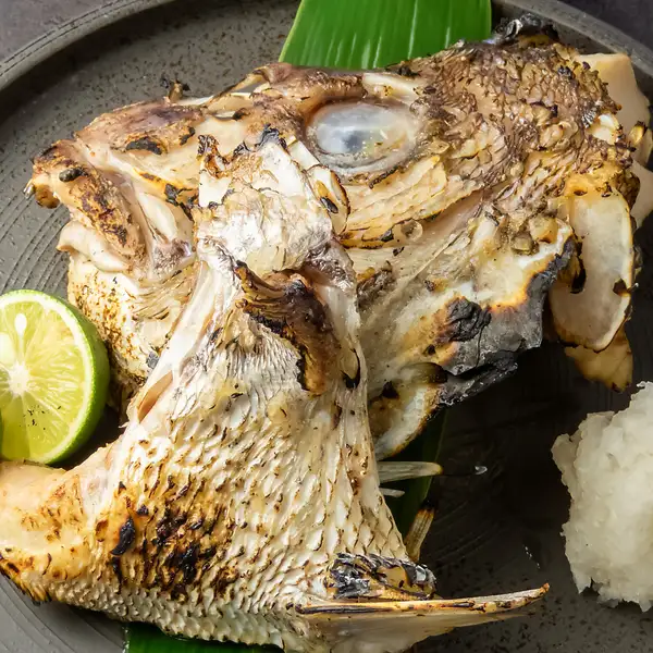 店主イチオシのこだわり料理。素材本来の濃厚な旨味が溢れ出す。「刺身」だけではなく「焼き魚」も。