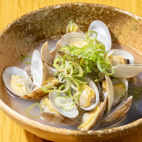 瀬戸内産あさりの酒蒸し