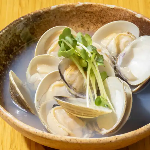 ハマグリの酒蒸し/ムール貝の白ワイン蒸し