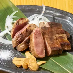 厚切りタンステーキ