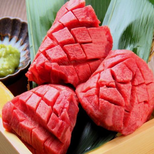 Enjoy the famous Hanasaki thick-sliced tongue x Sho ribs [Manpuku course] 11 dishes in total ⇒ 4000 yen