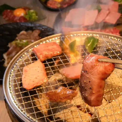 【宴会に最適】翔カルビ＆和牛中落ちカルビ＆熟成ハラミ付全10品120分飲み放題付⇒5500円