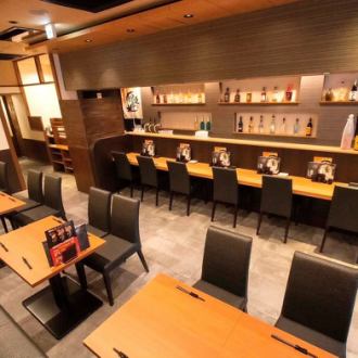 【貸切】20名様以上のご利用で貸切が可能です。小規模な宴会から歓迎会・送別会の大型宴会まで、様々な用途に対応いたします。飲み放題付きの貸切コースもご用意しており、特別な時間を演出します。詳しい内容やご予約はお電話でお気軽にどうぞ。