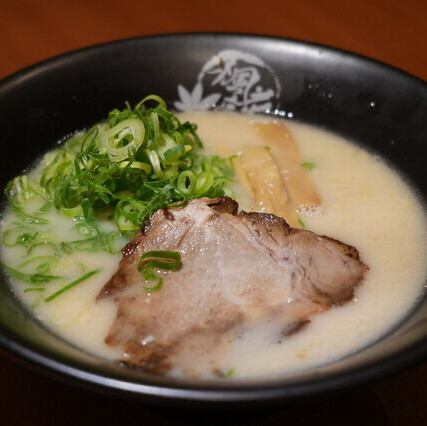 돈코츠 간장 등 ~ 국수