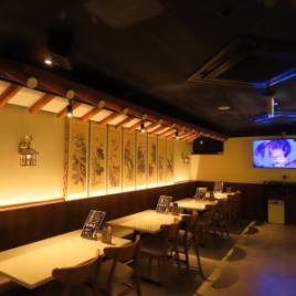 *A retro Korean space where you can feel like you're back in Korea*The retro interior recreates the old streets of Korea, creating an atmosphere that makes you feel like you're traveling.It's a popular spot for girls' nights out or dinner with friends, and it's an attractive space where photos look great no matter where you take them.