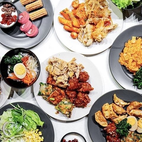 케이크 등의 디저트도 있어 ☆ 약 30종의 수제한식을 뷔페☆