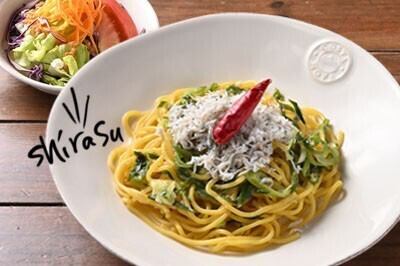 Weekday Set A: 1,265 yen (tax included)