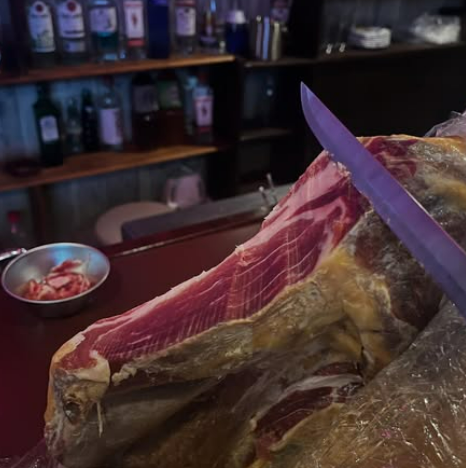 原木生ハムカット体験も◎