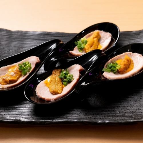 鴨の白焼き うに乗せ