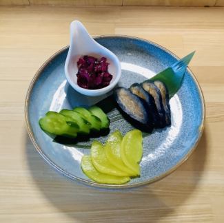 漬物盛り合わせ