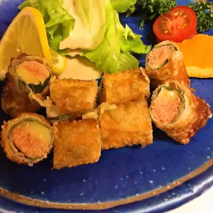 Deep-fried spring rolls with mentaiko and cheese