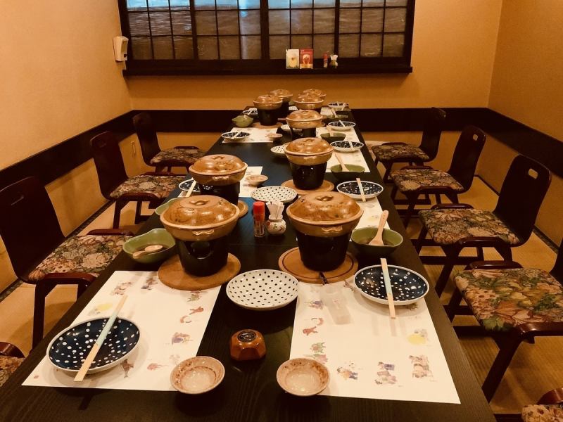 A semi-private tatami room in the back.You can use it in a variety of ways by removing the shoji.You can relax without worrying about your surroundings.This room can accommodate up to 20 people.