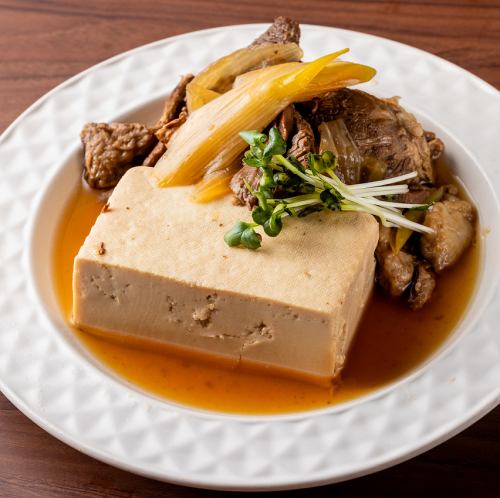 焼肉屋の牛すじ肉豆腐