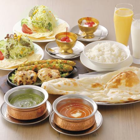 カップルセット4158円★プレーンナン食べ放題＆スープバー、食後のコーヒー付