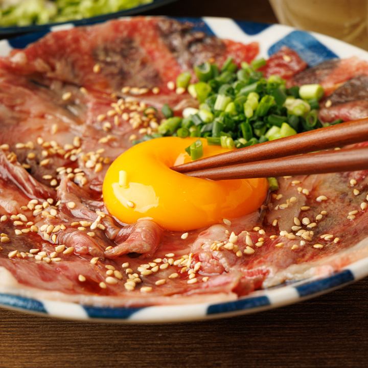 肉の旨味が溢れ出す美味い肉料理を多数ご提供してます！