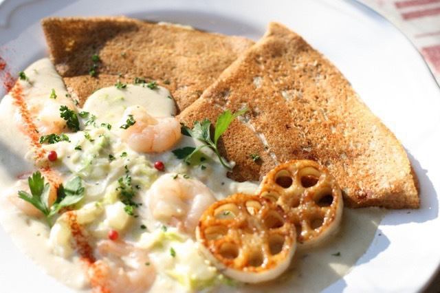 ●小エビと蓮根のクリームソースガレット