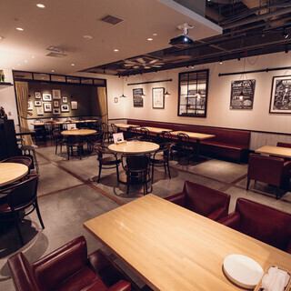 【貸切】立食パーティー結婚式の2次会や会社の懇親会に！25～60名様プロジェクター/マイク使用可