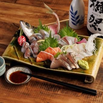 歓送迎会◎【全8品】《生付飲み放題2.5H》和牛ユッケや刺身3点盛り,つけ蕎麦 堪能コース4,500円