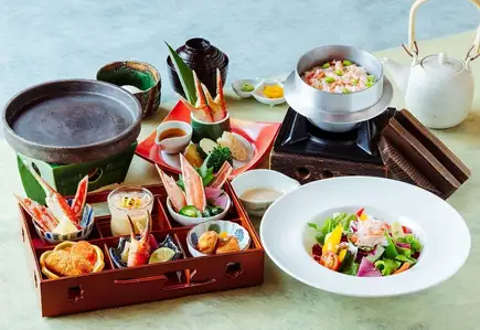 お昼の特撰かに御膳【唯 -ゆい-】全10品 4950円(税込)