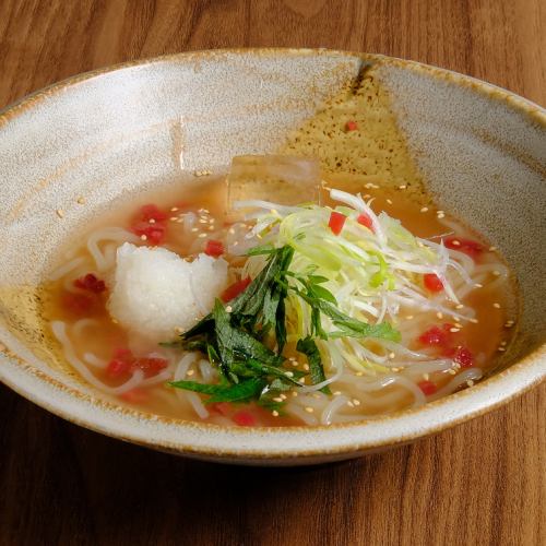 梅香る春の冷麺