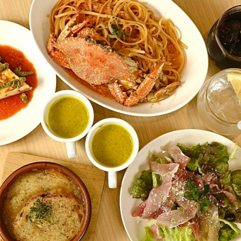 【各種宴会にもピッタリ!2時間飲み放題付◆】≪全８品≫一押し！アリオリコース　3,500円 (税込)