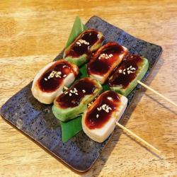 Deep-fried Namafu (Japanese gluten) / [Recommended] Namafu Dengaku (Japanese gluten) / [Recommended] Chicken liver with sesame oil and green onions