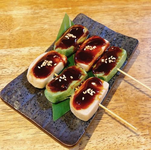 Deep-fried Namafu (Japanese gluten) / [Recommended] Namafu Dengaku (Japanese gluten) / [Recommended] Chicken liver with sesame oil and green onions