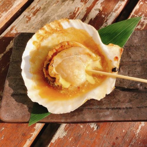 Scallops with butter and soy sauce