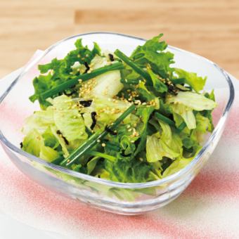 万能葱とレタスのシャキシャキごま風味