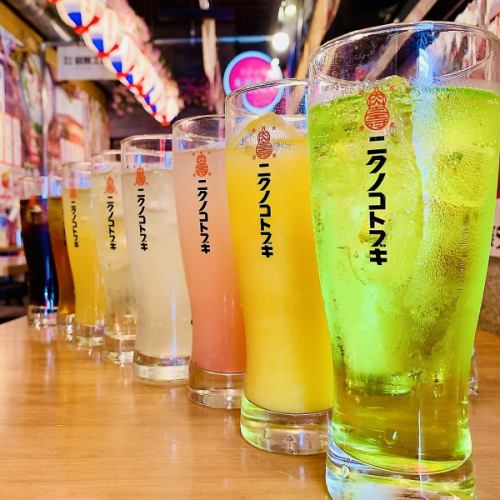 選べるドリンク100種類以上！ほぼ全てが330円均一！！