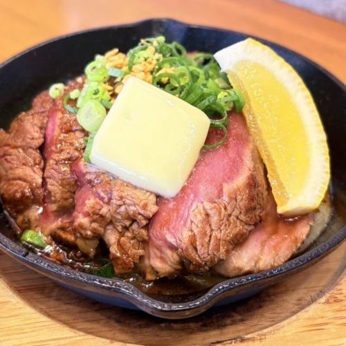 いろいろ食べて、呑んで愉しいニクノコトブキ ♪